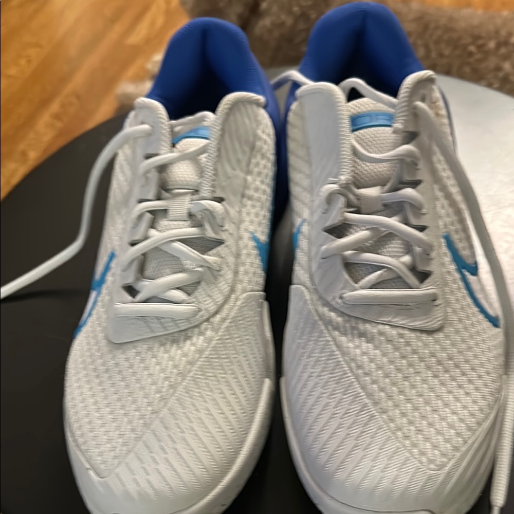 Nike Vapor Pro tennis shoes.   Size 10.5   Brand new!  No box